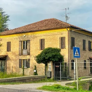 A Casa Di Maica , Ferrara Italia