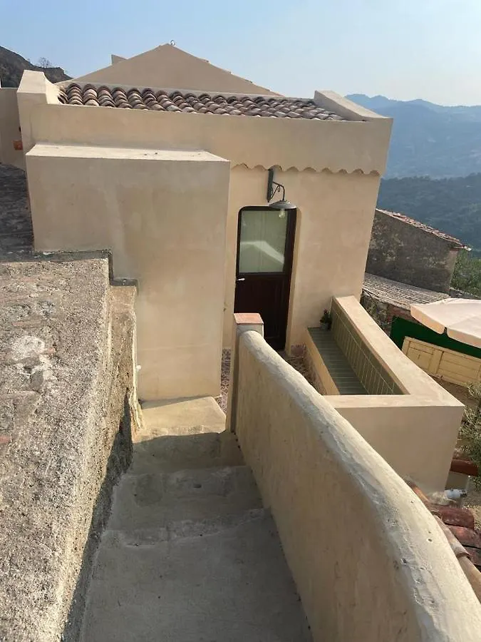Hotel La Casina Di Venere Savoca